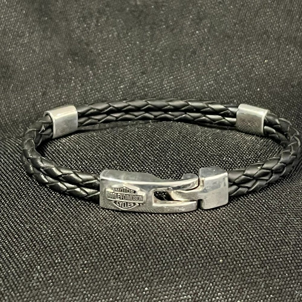 HARLEY DAVIDSON LADIES STERLING SILVER LEATHER BRACELET